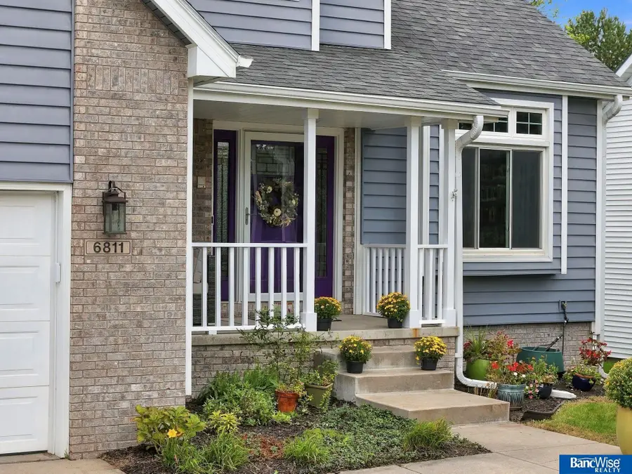 6811 S 33 Street, Lincoln, NE 68516 - #3