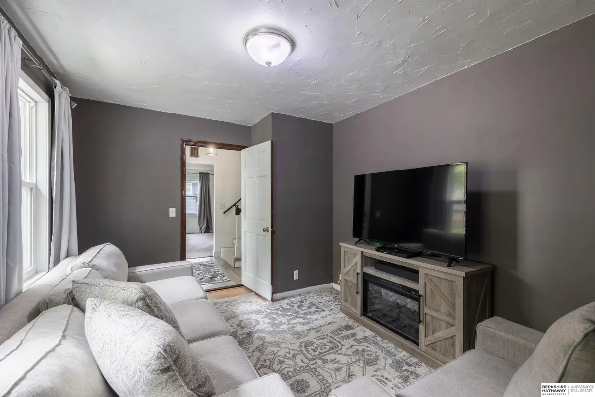 15338 Davenport Circle, Omaha, NE 68154 - #1