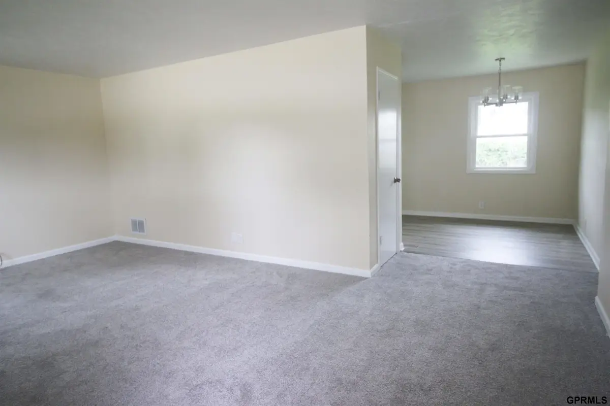 3310 Willow Street, Bellevue, NE 68147 - #1