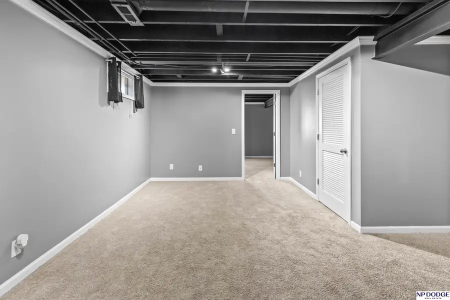 5111 N 93 Street, Omaha, NE 68134 - #2