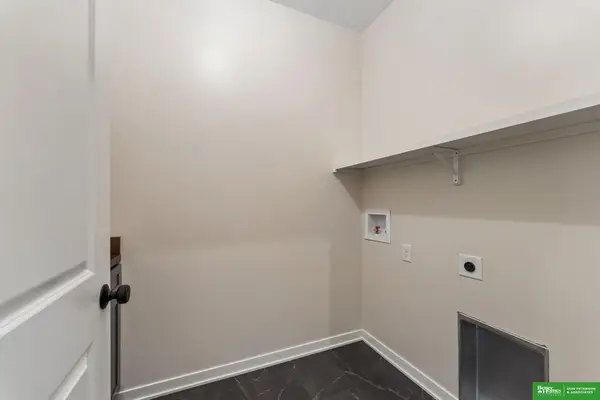 2830 Peterson Avenue, Fremont, NE 68025