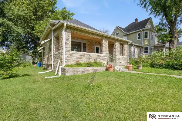 4308 S 22nd Street, Omaha, NE 68107