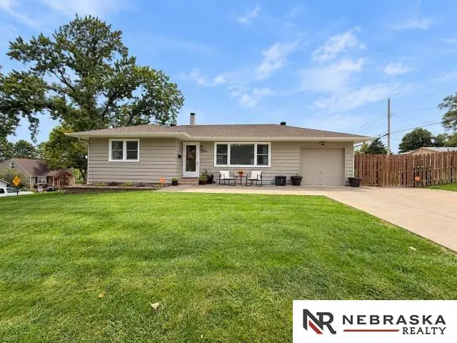 1502 N 61st Street, Omaha, NE 68104 - #1