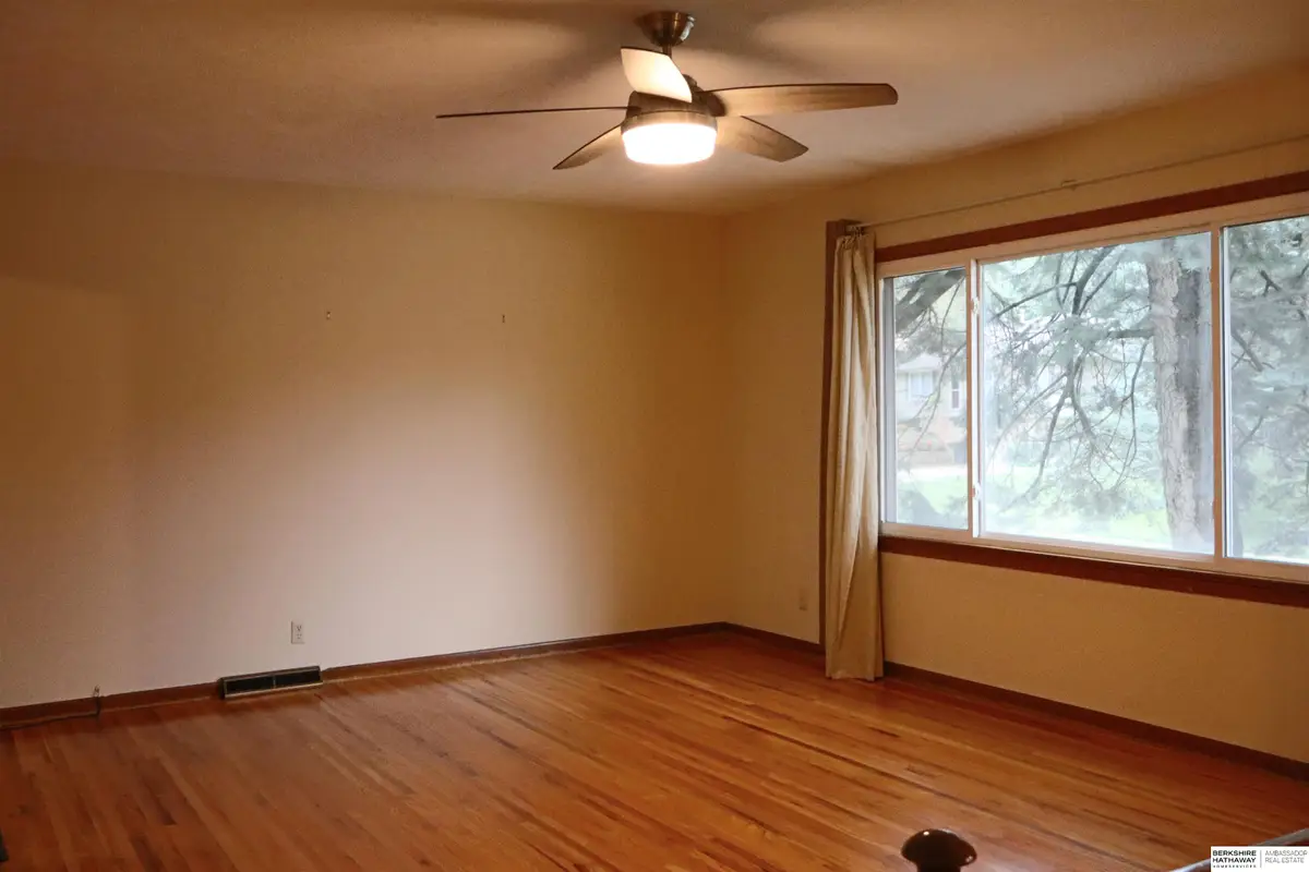 9937 Manderson Street, Omaha, NE 68134 - #1