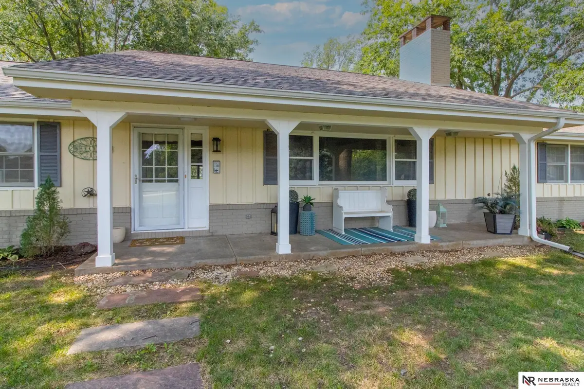 6101 Frontier Road, Lincoln, NE 68516 - #1