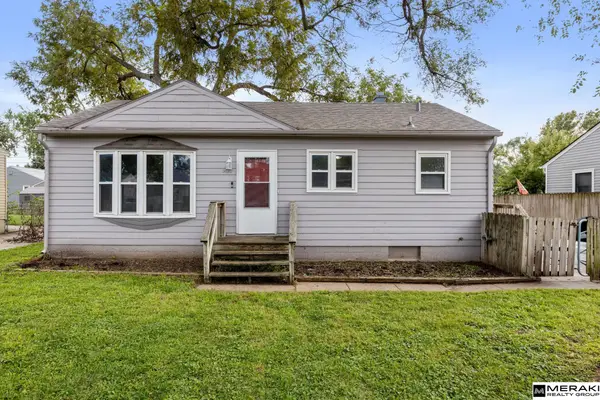 907 W 31 Avenue, Bellevue, NE 68005