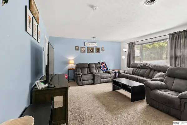 304 Payne Avenue, Bellevue, NE 68005