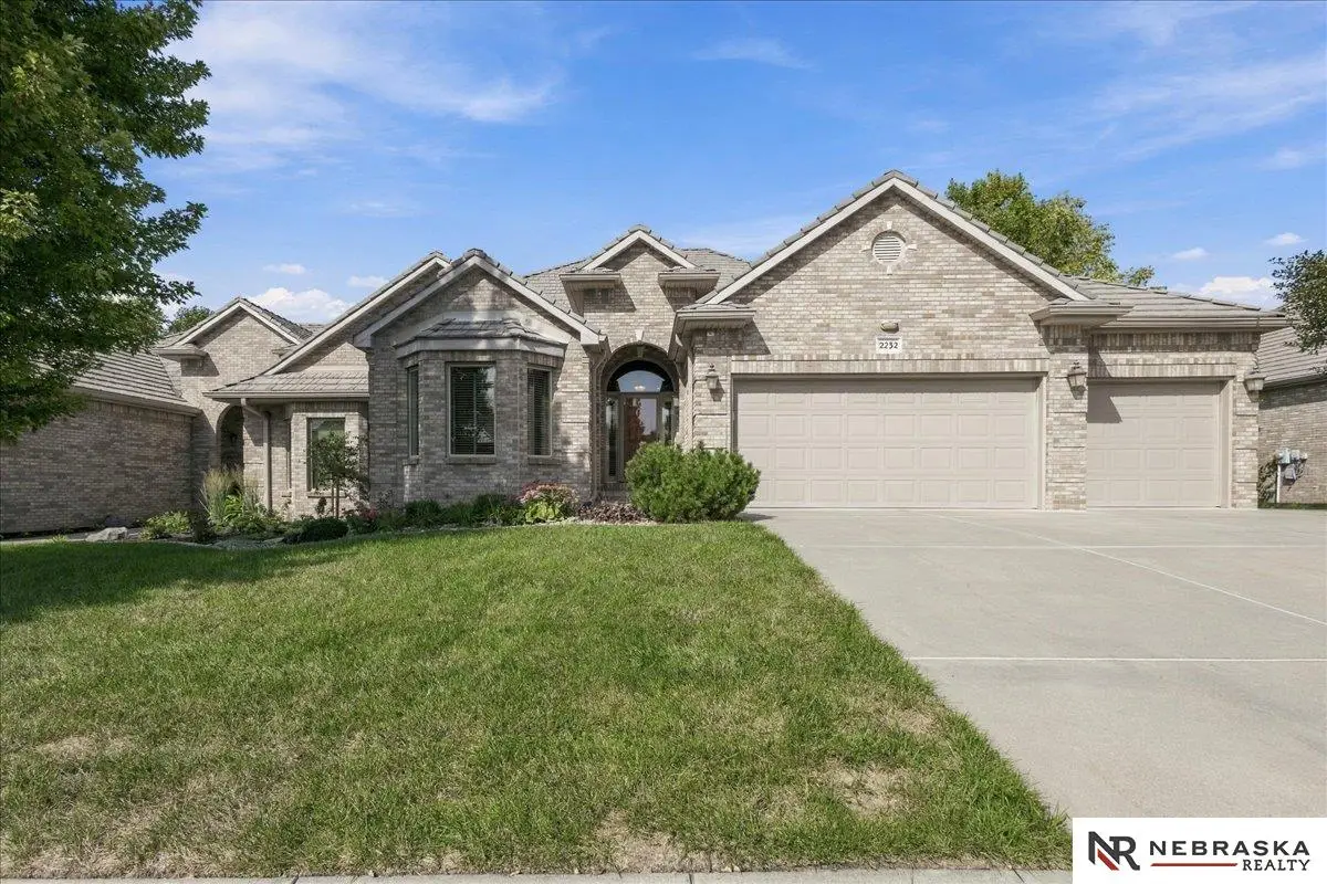 2232 Stone Creek Loop North, Lincoln, NE 68512 - #1