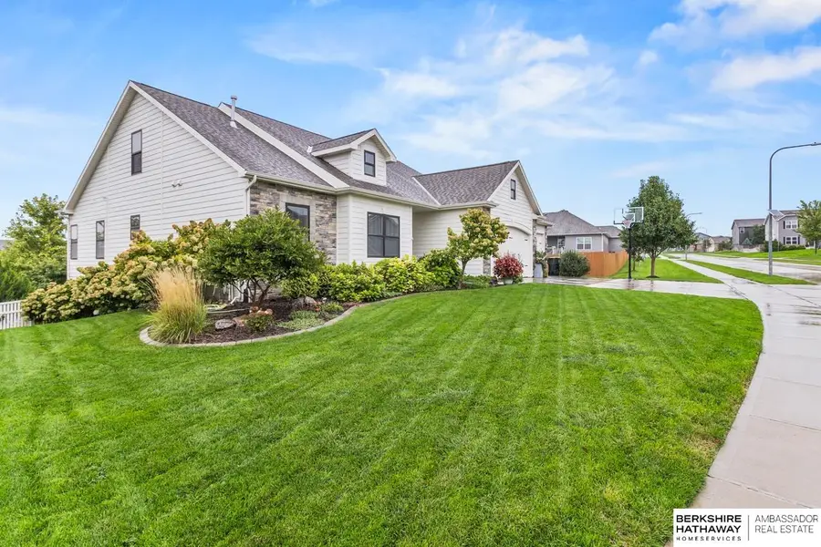 4702 N 208th Street, Elkhorn, NE 68022 - #2