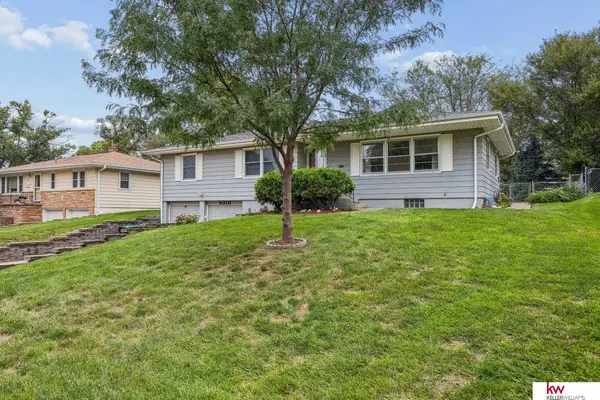 5010 Castelar Street, Omaha, NE 68106
