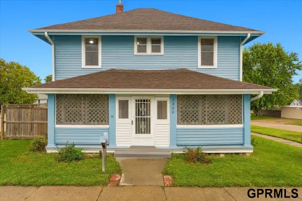 1300 Harlan Street, Falls City, NE 68355
