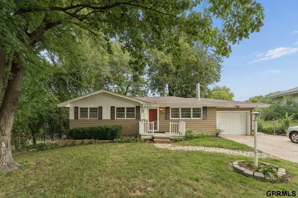 5834 Read Street, Omaha, NE 68152