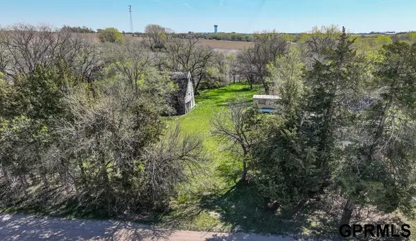 518 Country Road 2250 Road, Crete, NE 68333