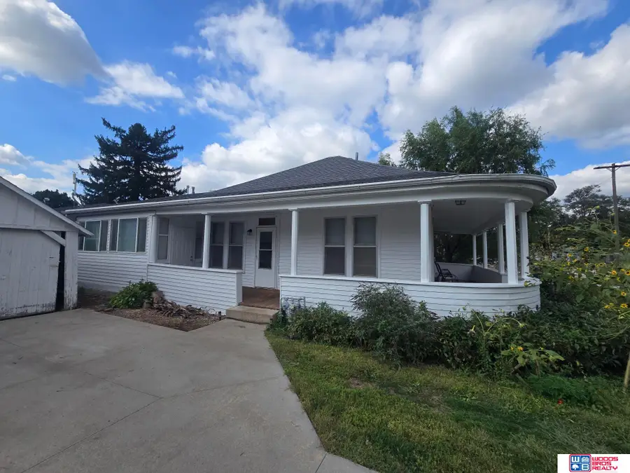 109 S 2nd Street, Tecumseh, NE 68450 - #2