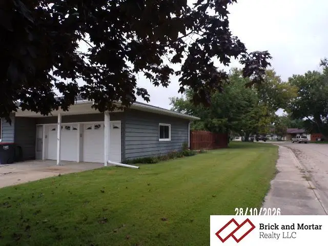 1000 N 18th Street, Beatrice, NE 68310 - #2