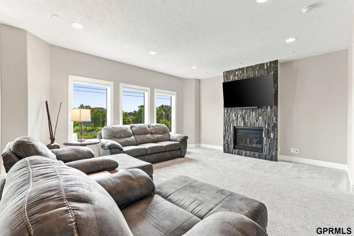 2419 N 187 Avenue, Elkhorn, NE 68022 - #1
