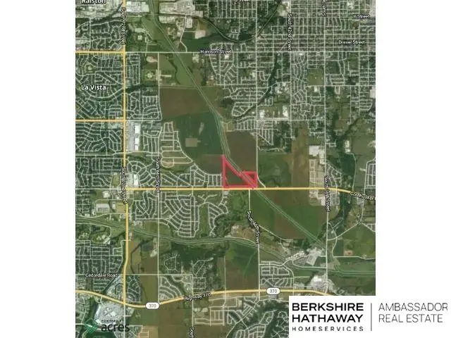 5316 Cornhusker Road, Papillion, NE 68133 - #2