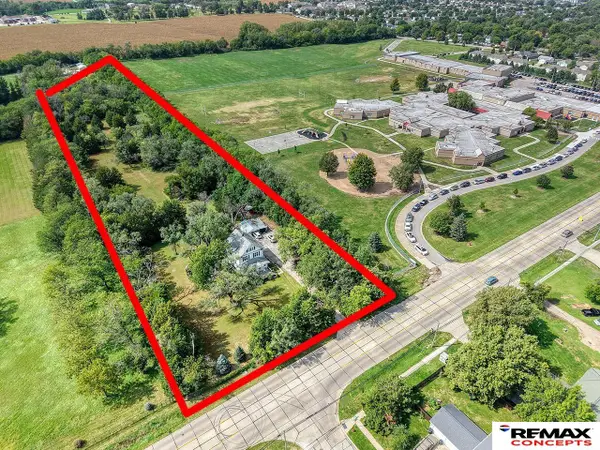 2501 S Coddington Avenue, Lincoln, NE 68522
