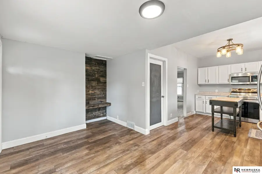124 W Alexander Street, Valley, NE 68064 - #3