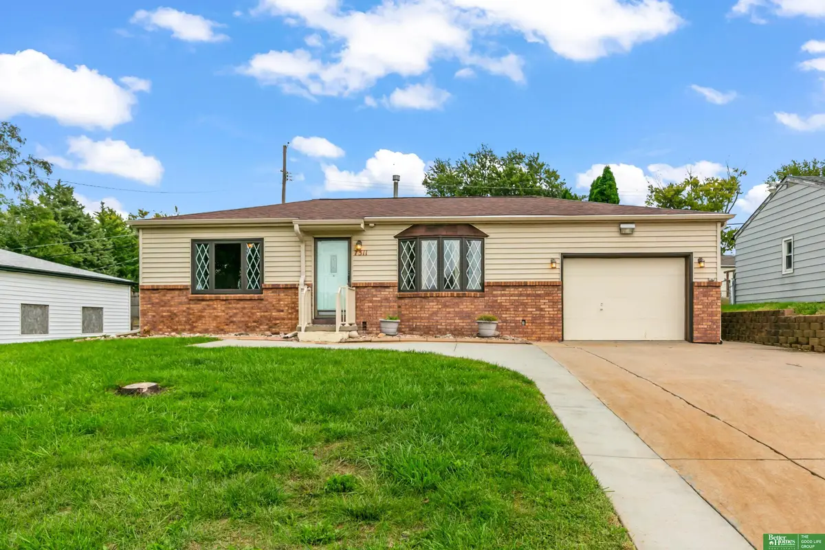 7311 S 42nd Street, Bellevue, NE 68147 - #1