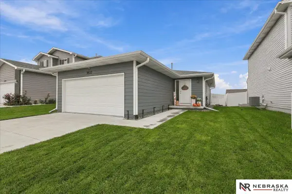 1611 SW 29th Street, Lincoln, NE 68522