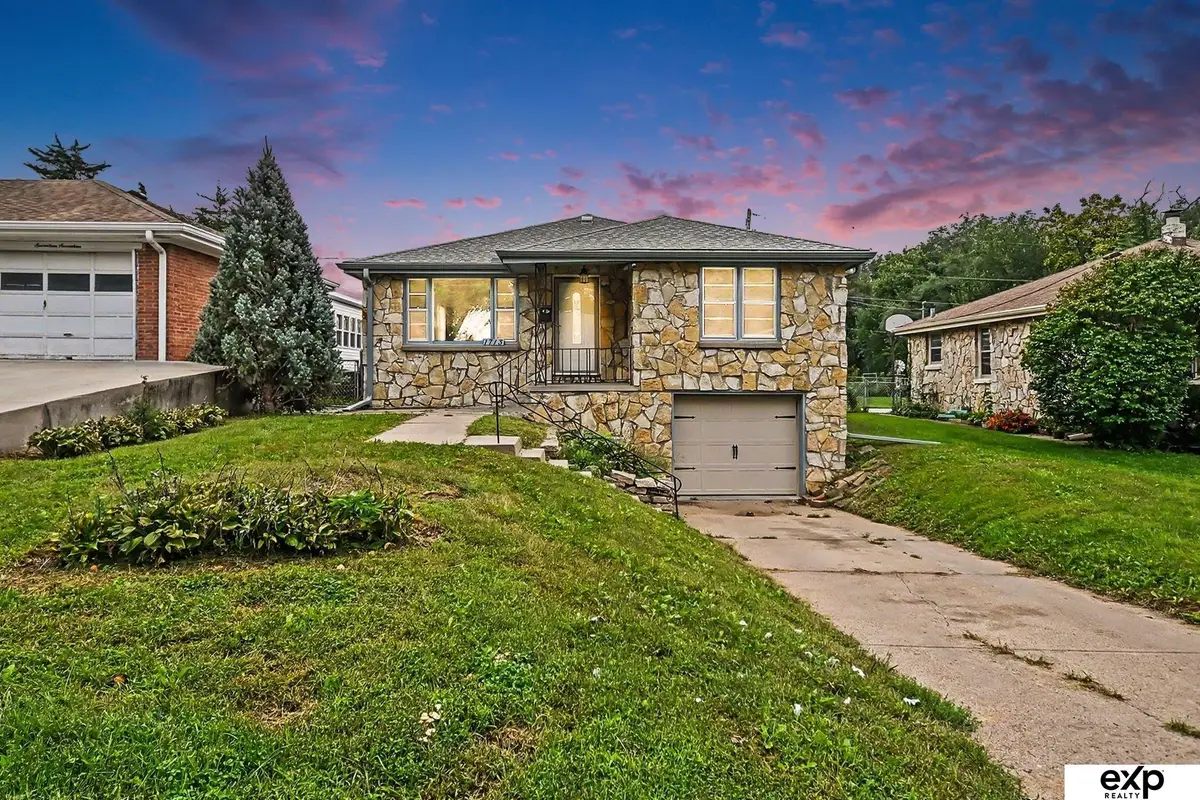1713 N 70 Avenue, Omaha, NE 68104 - #1