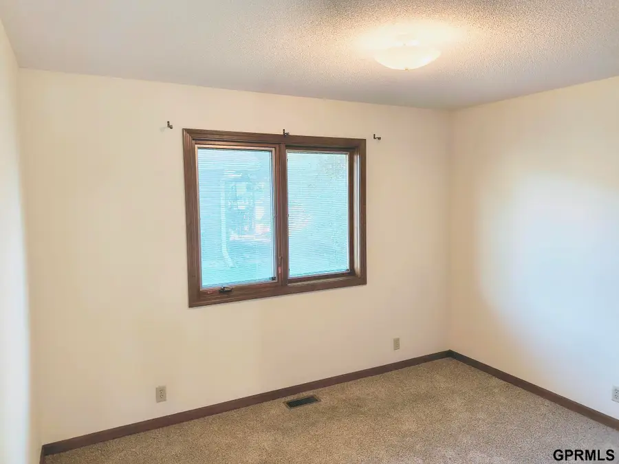 4335 Normal Boulevard #17, Lincoln, NE 68506 - #3