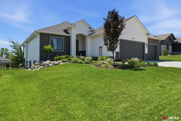 8833 Calamus River Road, Lincoln, NE 68520