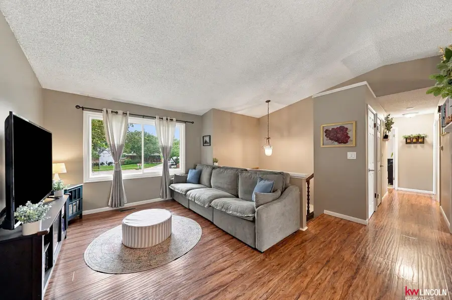 5612 Elk Circle, Lincoln, NE 68516 - #3