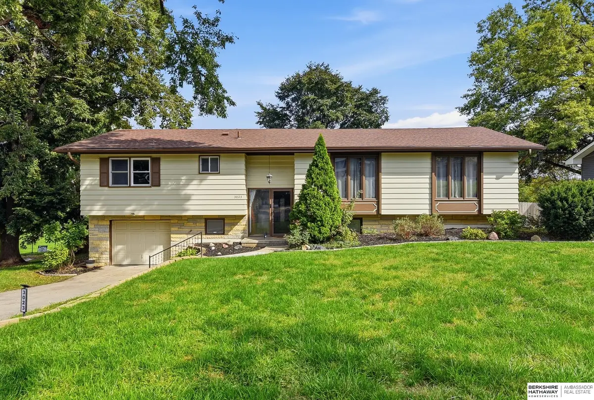 3023 N 75th Avenue, Omaha, NE 68134 - #1