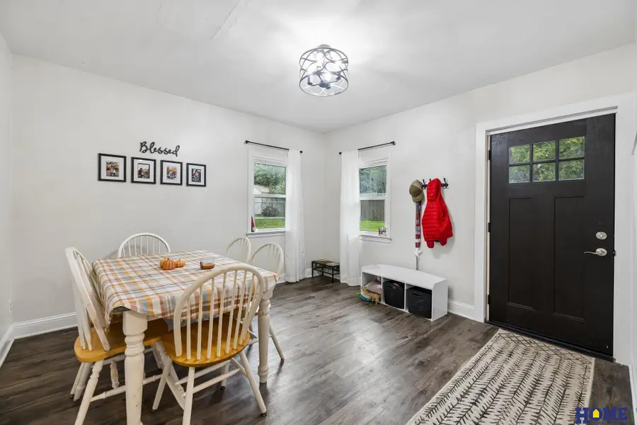 6042 Leighton Avenue, Lincoln, NE 68507 - #3