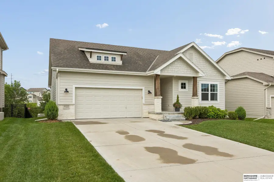 4352 S 214 Street, Elkhorn, NE 68022 - #2