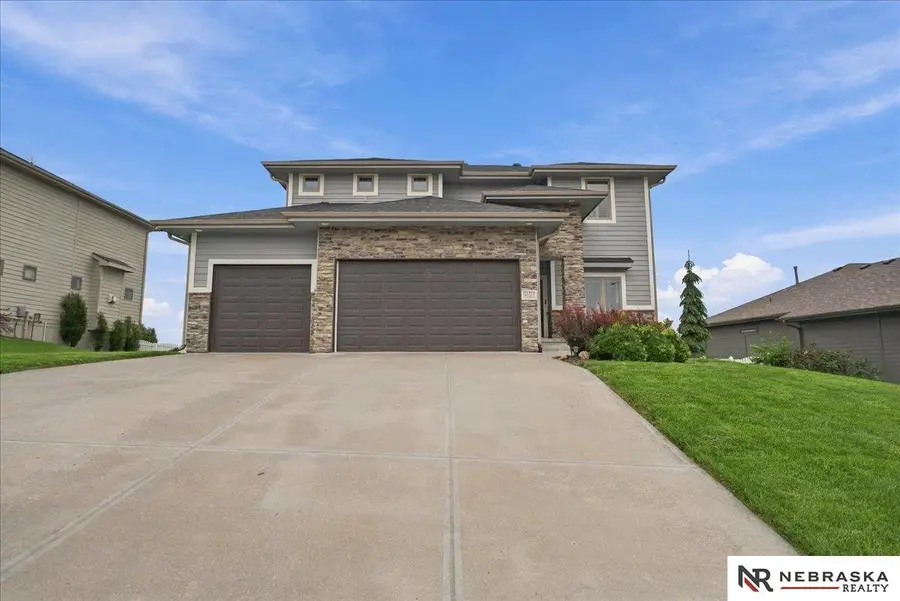 11723 S 109th Street, Papillion, NE 68046 - #2