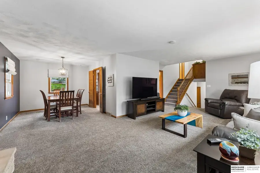 3370 S 115th Street, Omaha, NE 68144 - #3
