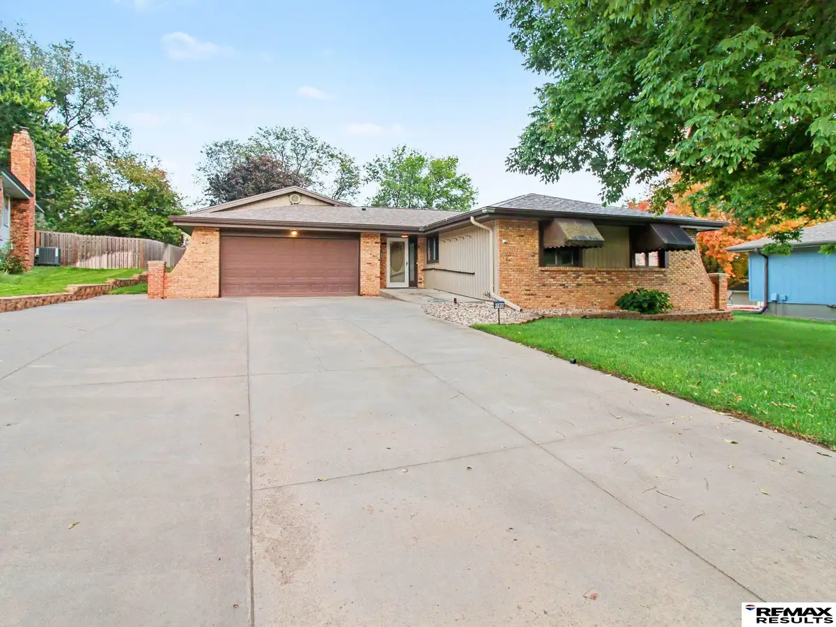 11815 N 157 Avenue, Bennington, NE 68007 - #1