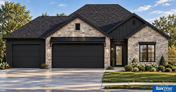 6209 Carveth Drive, Lincoln, NE 68516