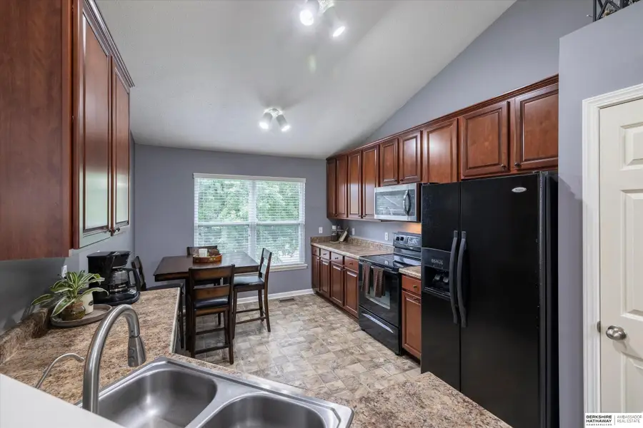 14528 Grebe Street, Bennington, NE 68007 - #3