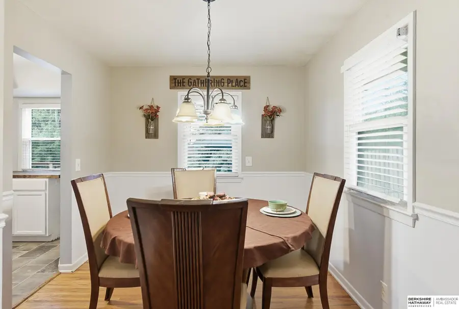 3217 Cornhusker Drive, Omaha, NE 68124 - #2
