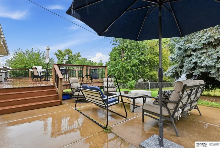 3217 Cornhusker Drive, Omaha, NE 68124 - #3