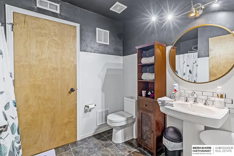 706 Pierce Street, Omaha, NE 68108 - #3