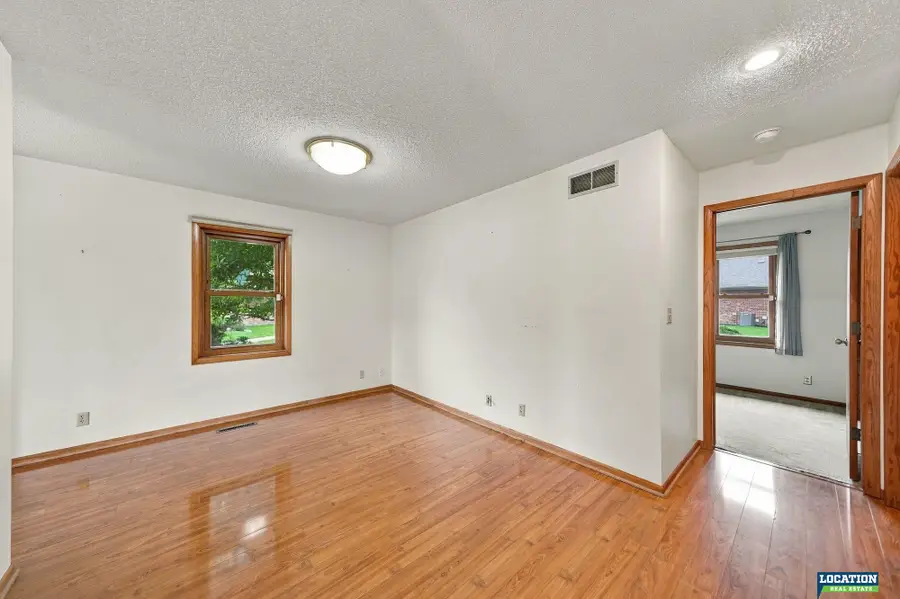 6625 Shenandoah Court, Lincoln, NE 68501 - #2