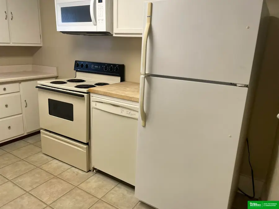 1321 E 6th Street, Fremont, NE 68025 - #2