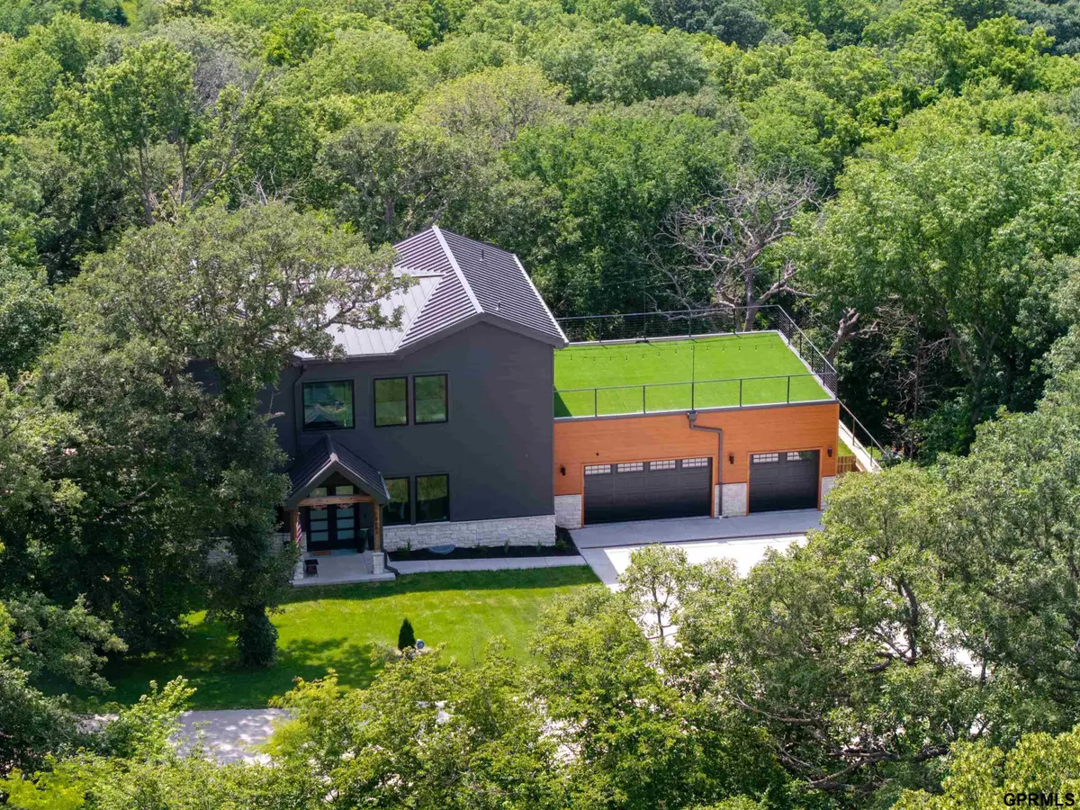 5665 Glen Oaks Drive, Fort Calhoun, NE 68023 - #1