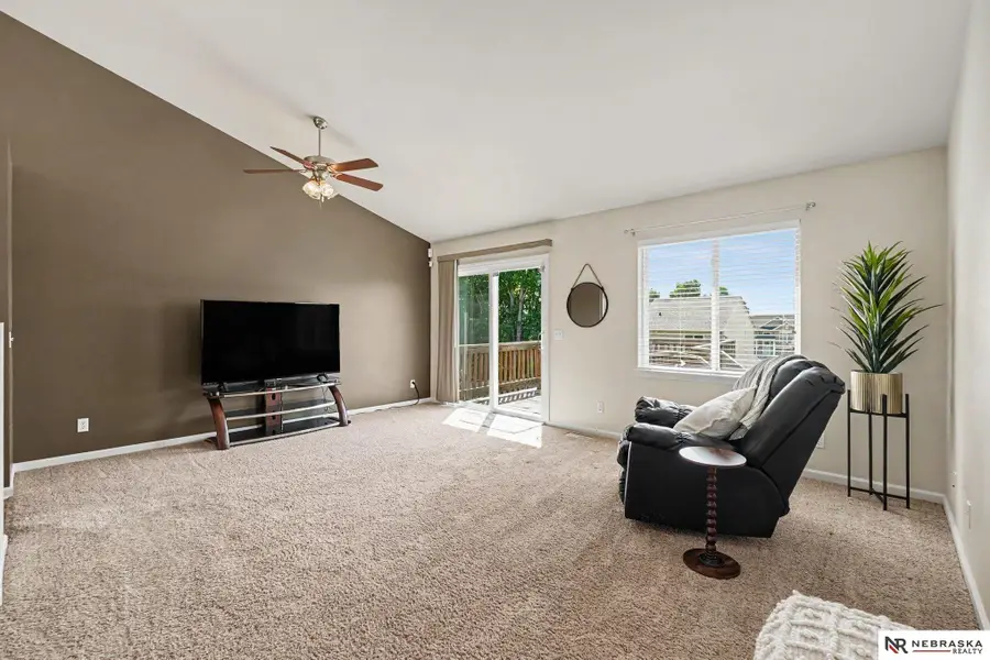19509 V Street, Omaha, NE 68135 - #2