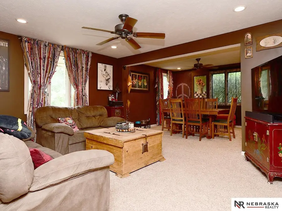 5931 Whitmore Street, Omaha, NE 68152 - #2
