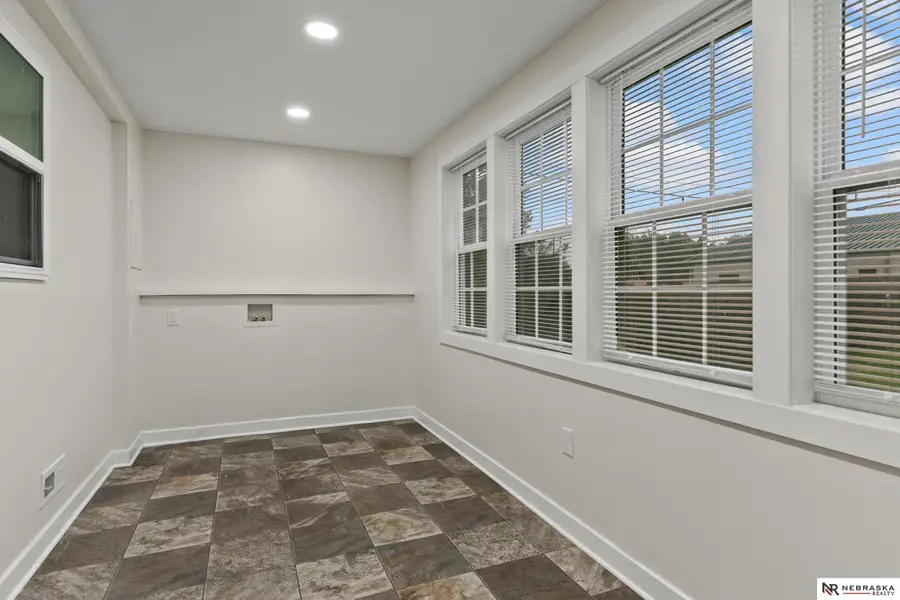 532 N 26th Street, Lincoln, NE 68503 - #3