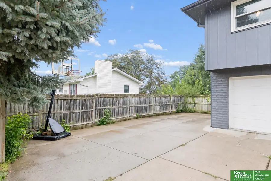 1329 S 162nd Avenue, Omaha, NE 68130 - #3