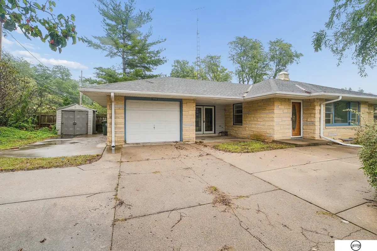 3330 S 33rd Street, Lincoln, NE 68506 - #1