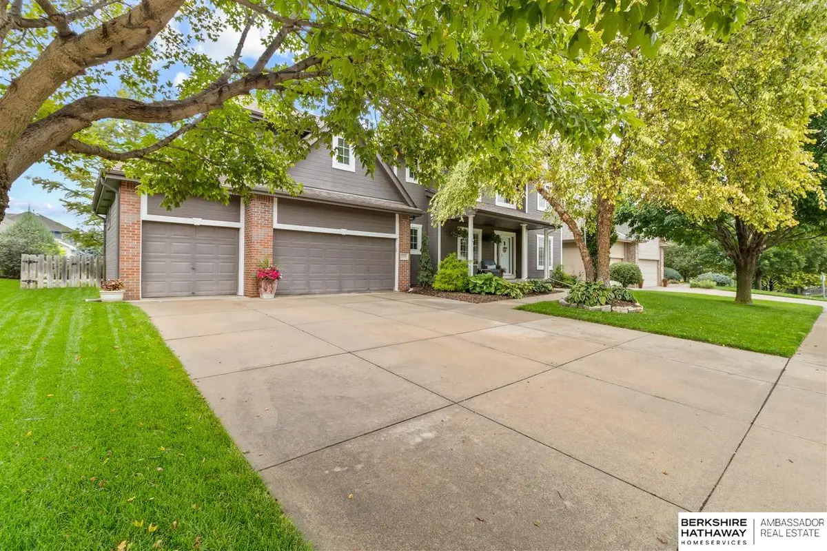 20134 Douglas Street, Omaha, NE 68022 - #1