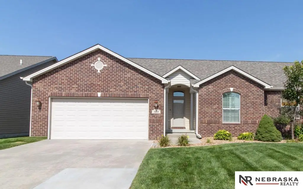 7609 Kentwell Lane, Lincoln, NE 68516 - #1